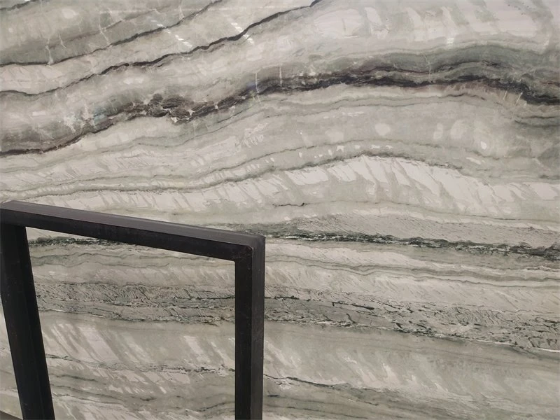Emerald green marble for countertops