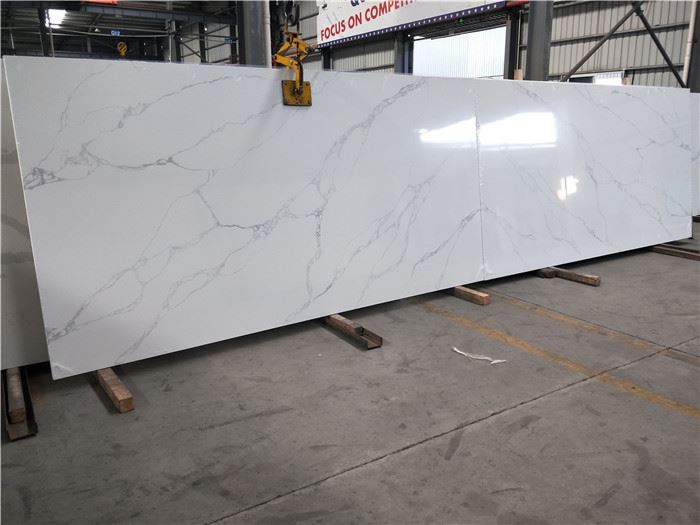 Calacatta sponda quartz cosmos vanity top