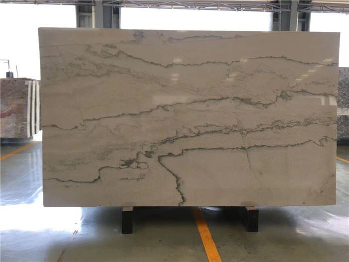 White Macaubas Calacatta Quartzite