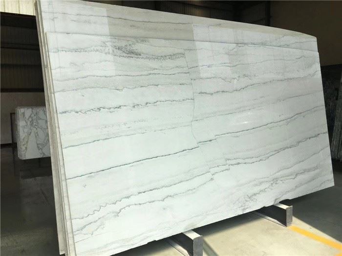 White Macaubas Calacatta Quartzite