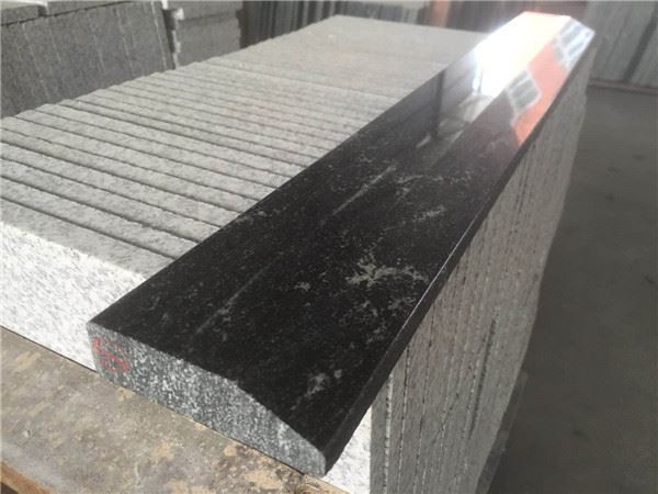 balck granite with white veins window sill