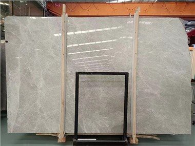 Luna pelēkais marmors