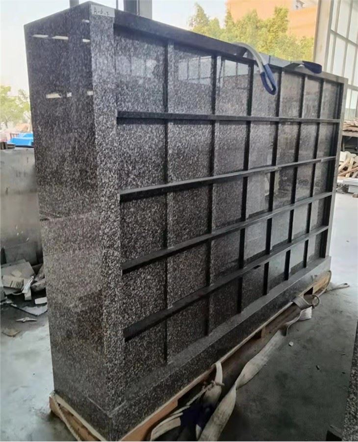 Solid Granite Columbariums
