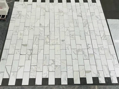 Calacatta marmora mozaīka